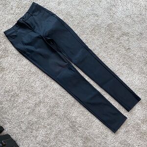 Black skinny jeans